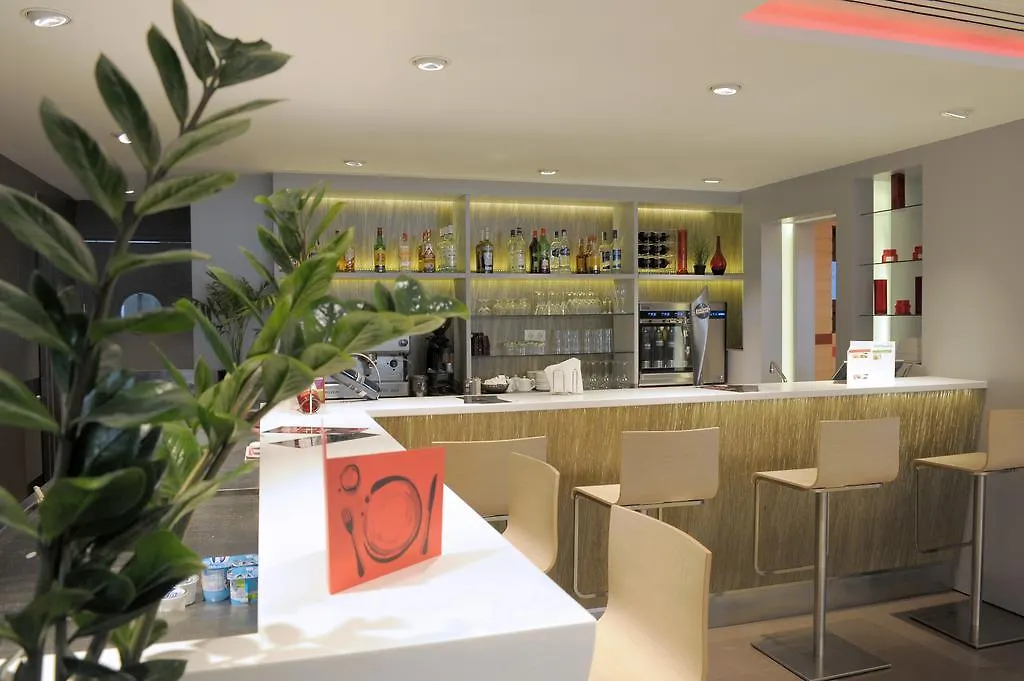 Ibis Cornella Ξενοδοχείο Cornellà de Llobregat