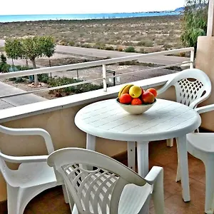 https://apartamento-tania-el-toyo-cabo-de-gata.es-andalucia.com