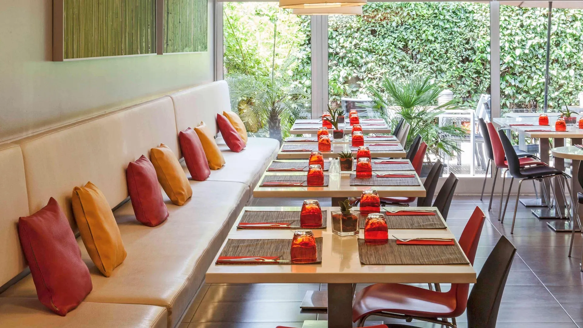 Hotel Ibis Cornella Cornellá de Llobregat