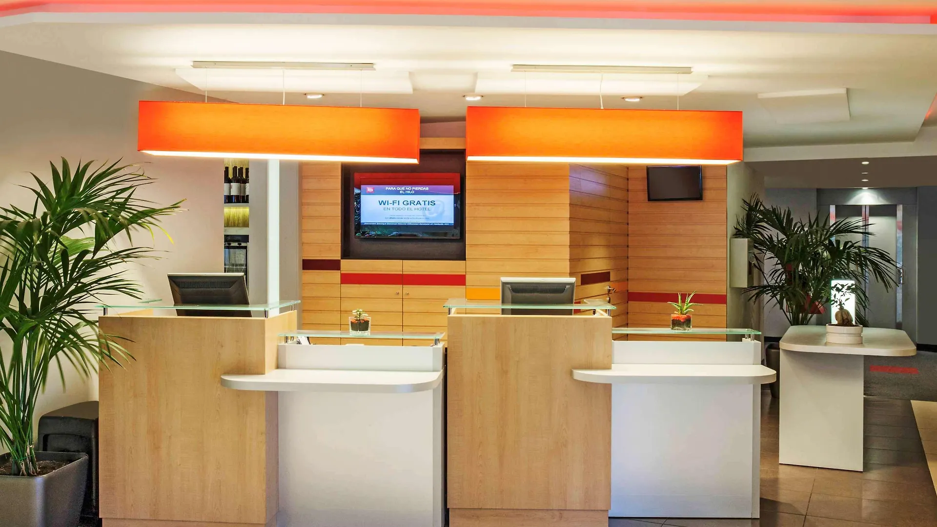 Hotel Ibis Cornella Cornellá de Llobregat