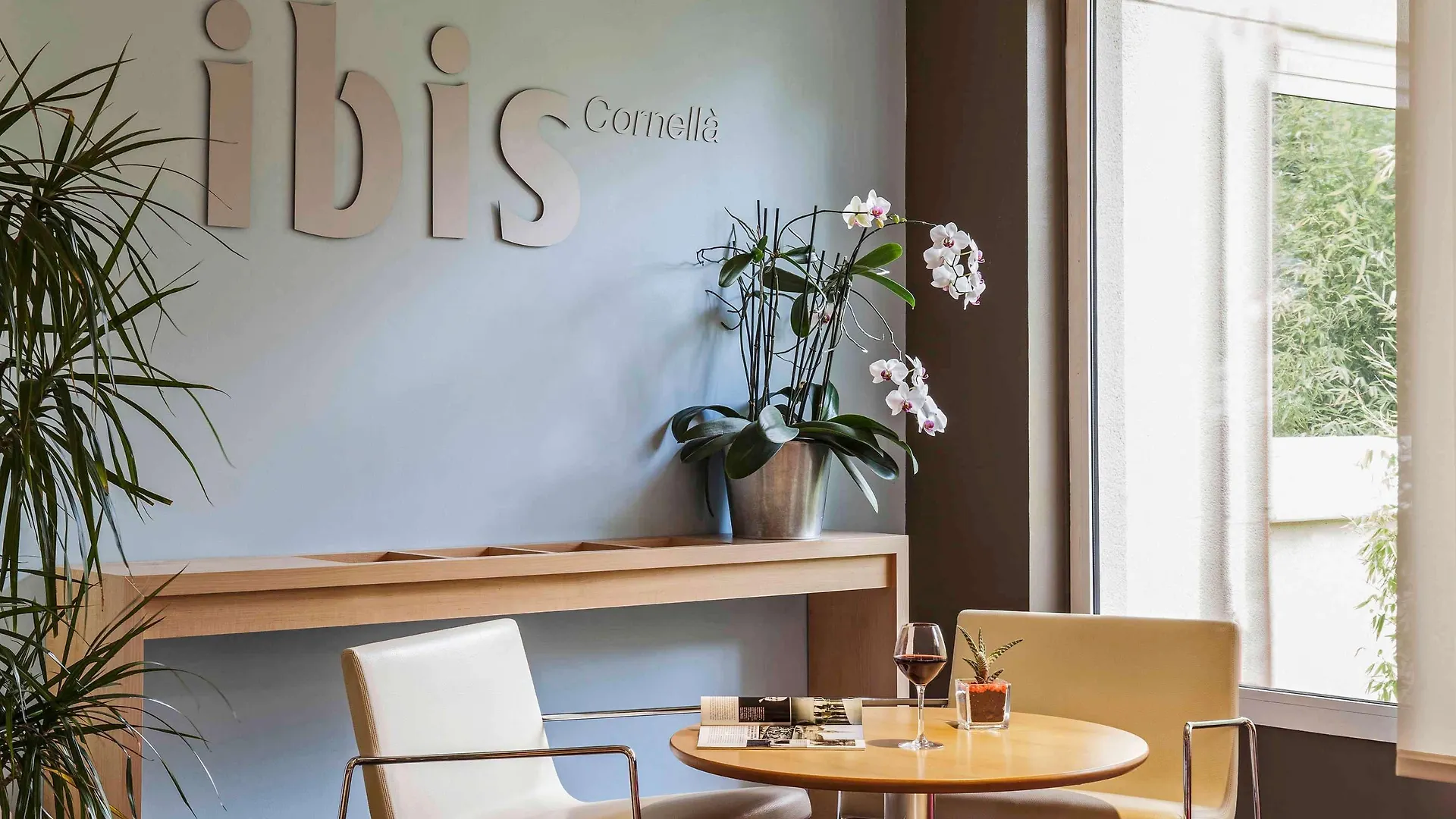 **  Hotel Ibis Cornella Cornellà de Llobregat Španělsko