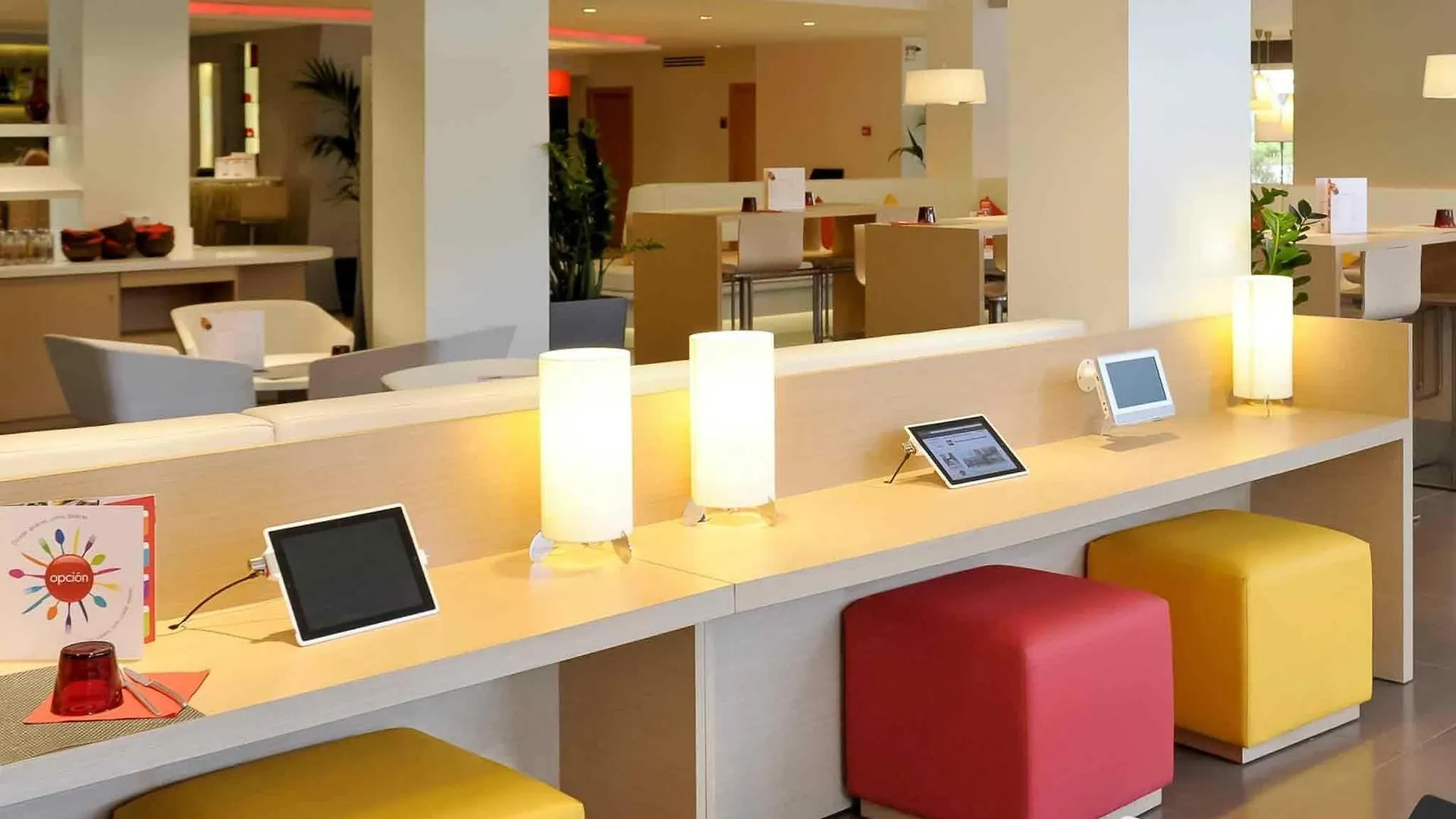 Hotel Ibis Cornella Cornellà de Llobregat