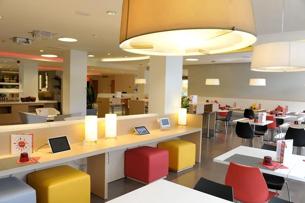 Hotel Ibis Cornella Cornellá de Llobregat