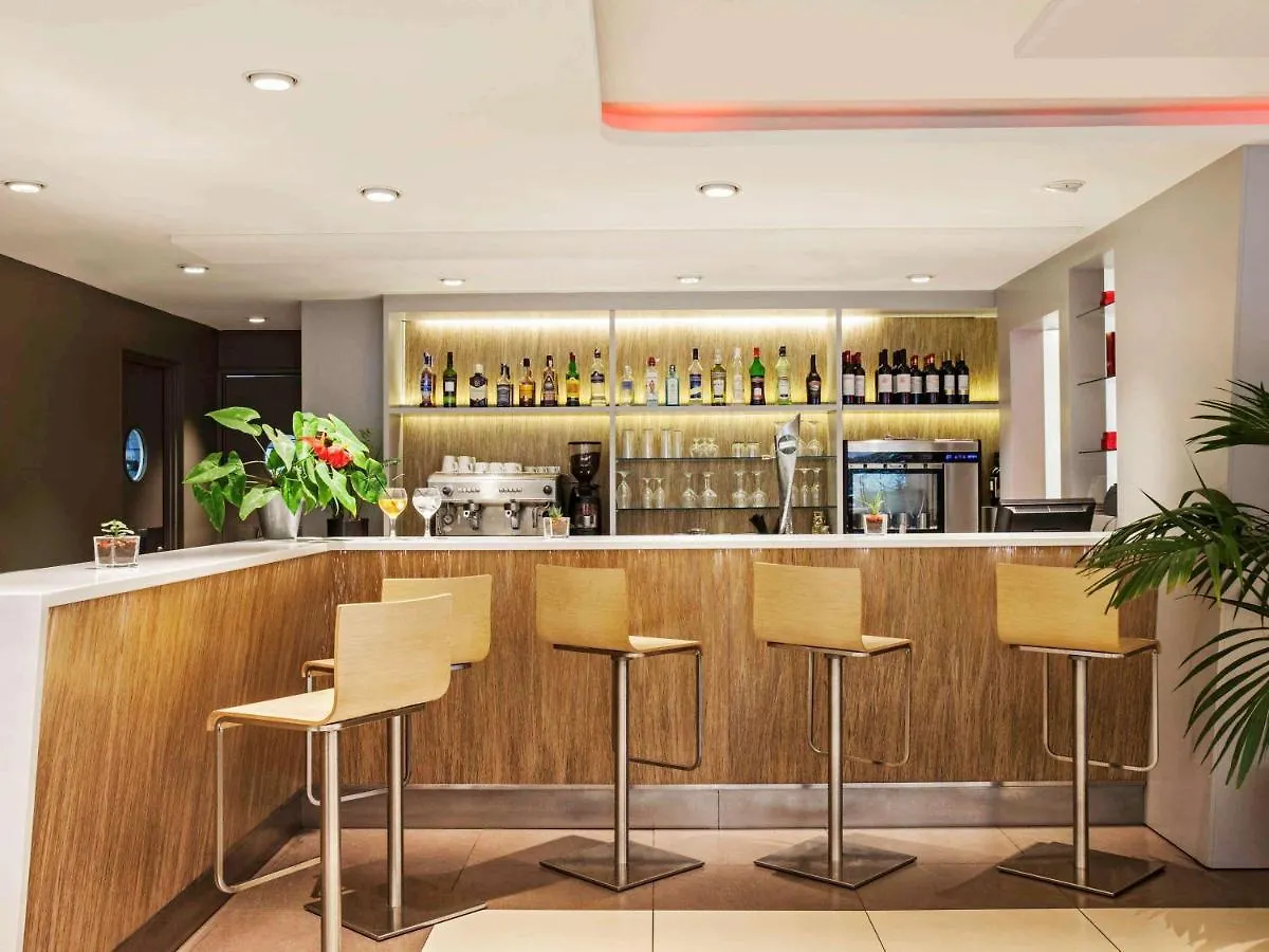 Hotel Ibis Cornella Cornellá de Llobregat